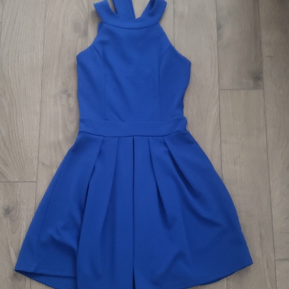 Honey Dress - Picture 4 of 7